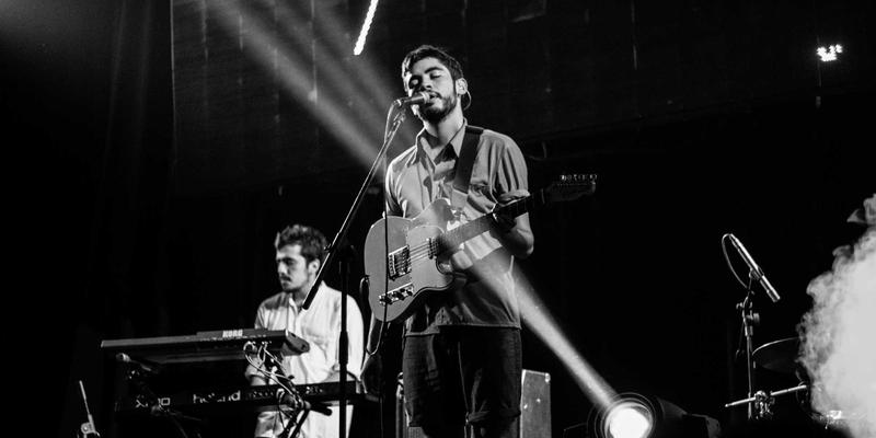 解锁专业级游戏音频：CW388芯片如何成为电竞耳机的核心资源与信息处理工具